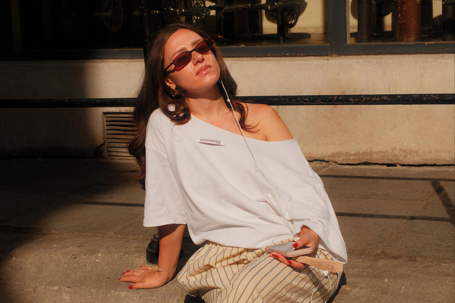 T-shirt One Shoulder