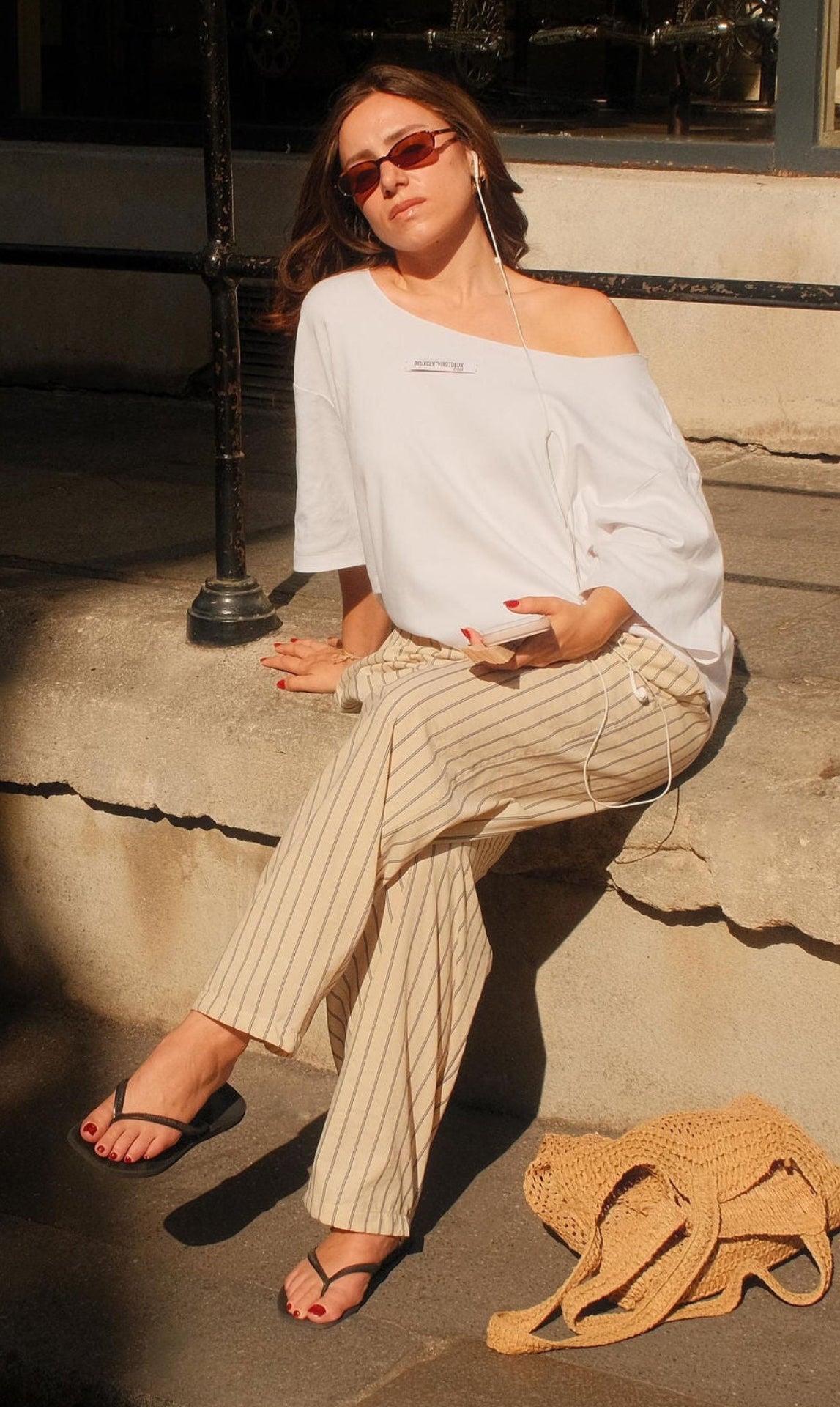 T-shirt One Shoulder