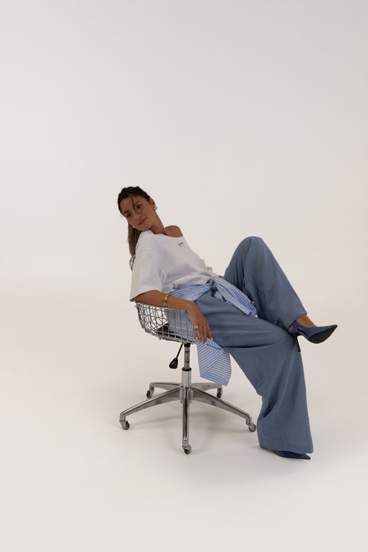 One shoulder T-shirt